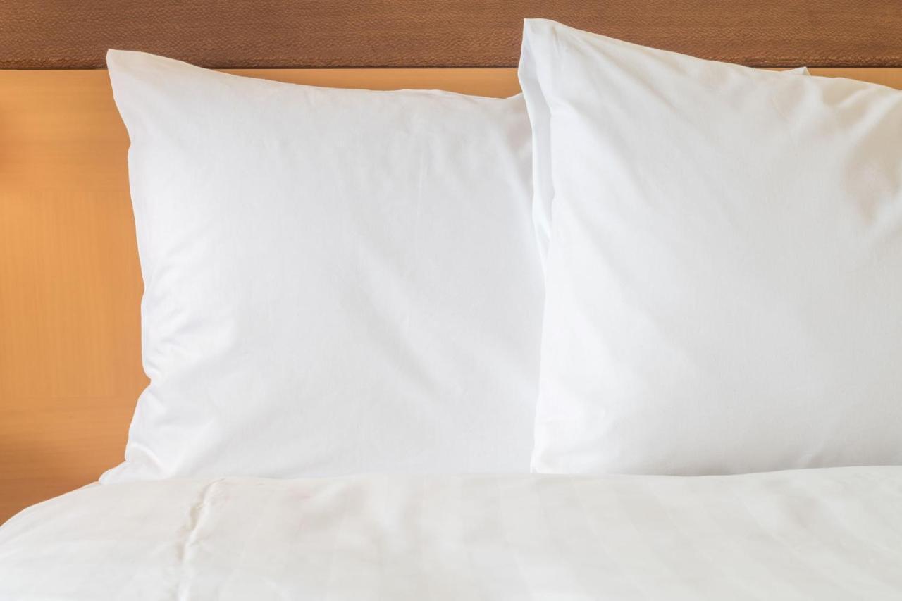 Holiday Inn - Kalamazoo West, an IHG Hotel Bagian luar foto