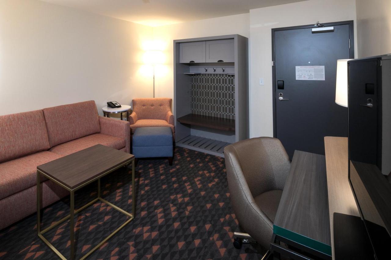 Holiday Inn - Kalamazoo West, an IHG Hotel Bagian luar foto