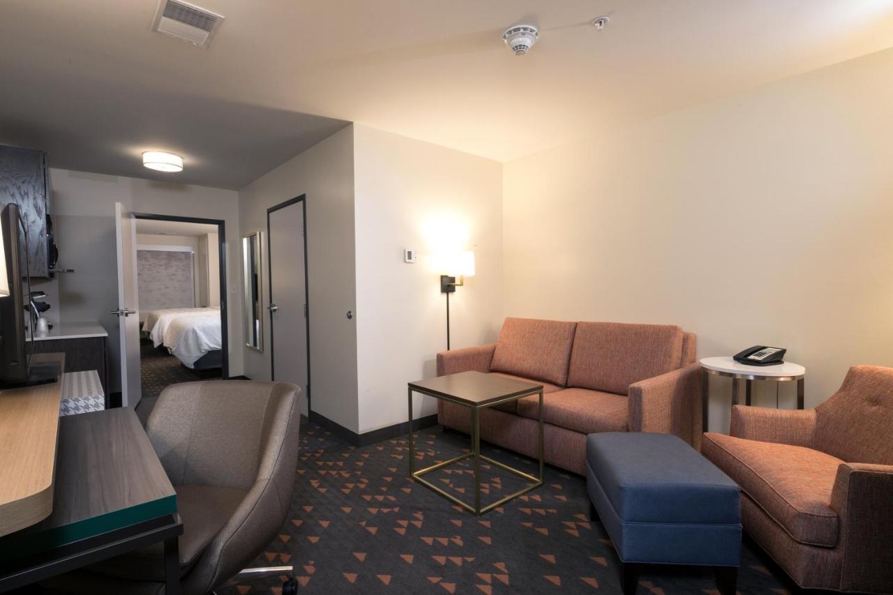 Holiday Inn - Kalamazoo West, an IHG Hotel Bagian luar foto