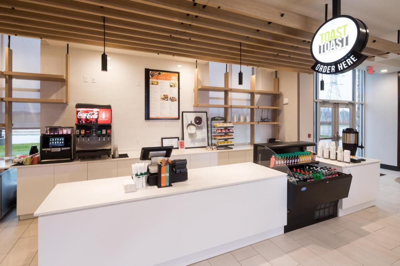Holiday Inn - Kalamazoo West, an IHG Hotel Bagian luar foto