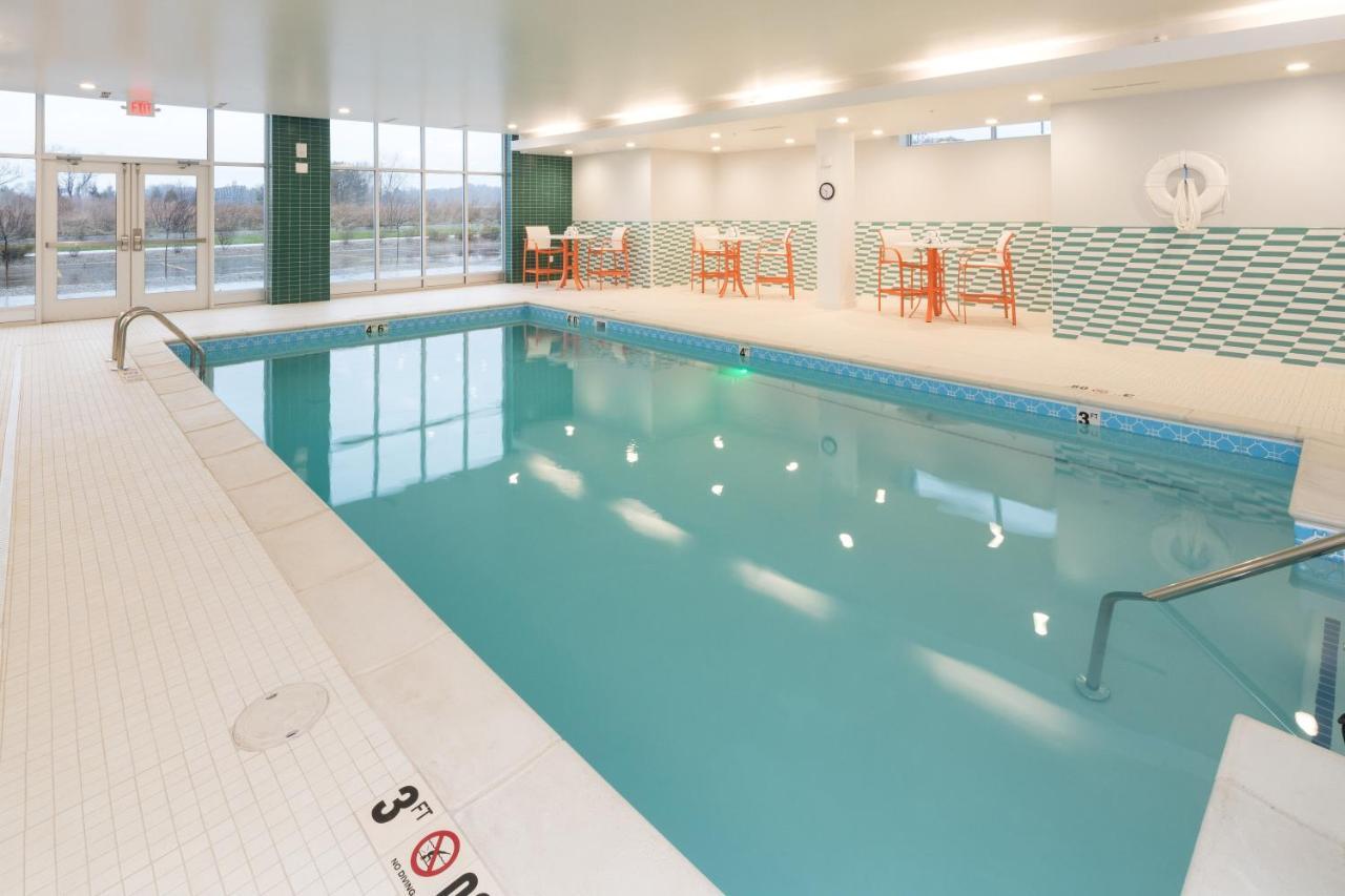 Holiday Inn - Kalamazoo West, an IHG Hotel Bagian luar foto